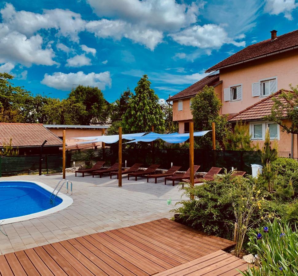 Villa Rubcic Rooms ราโควิซา ภายนอก รูปภาพ